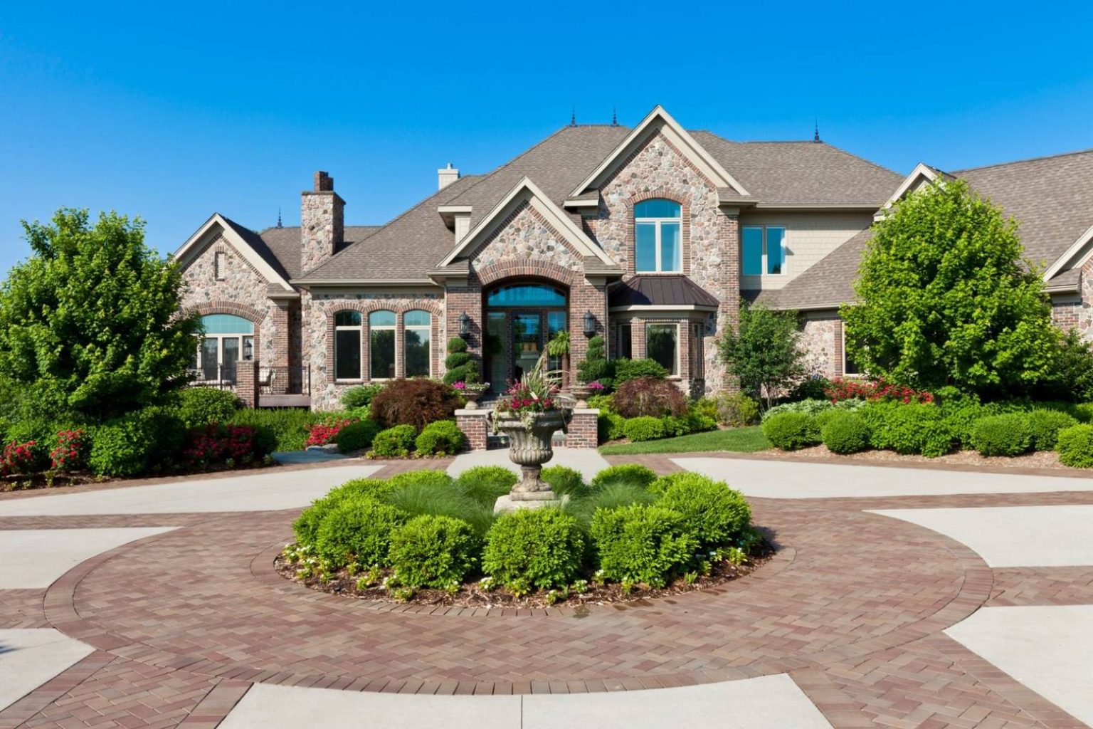 Luxury estate home in Westchester, Rockland, and Bergen Counties represented by Century 21 Elite Realty
